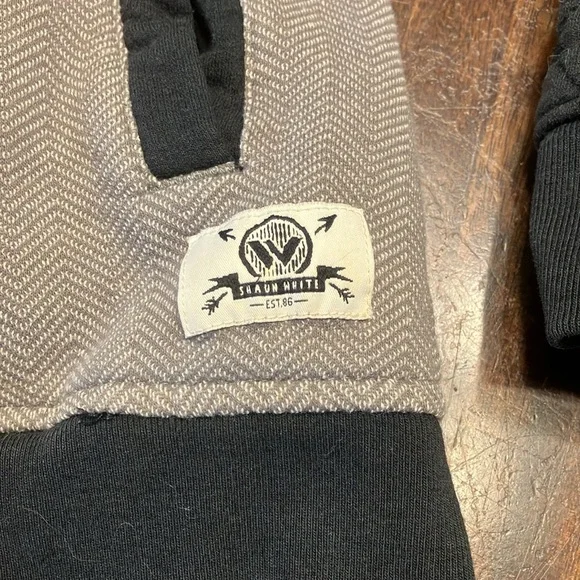 Shaun White snowboard sweatshirt boys 8-10 medium - Picture 2 of 5